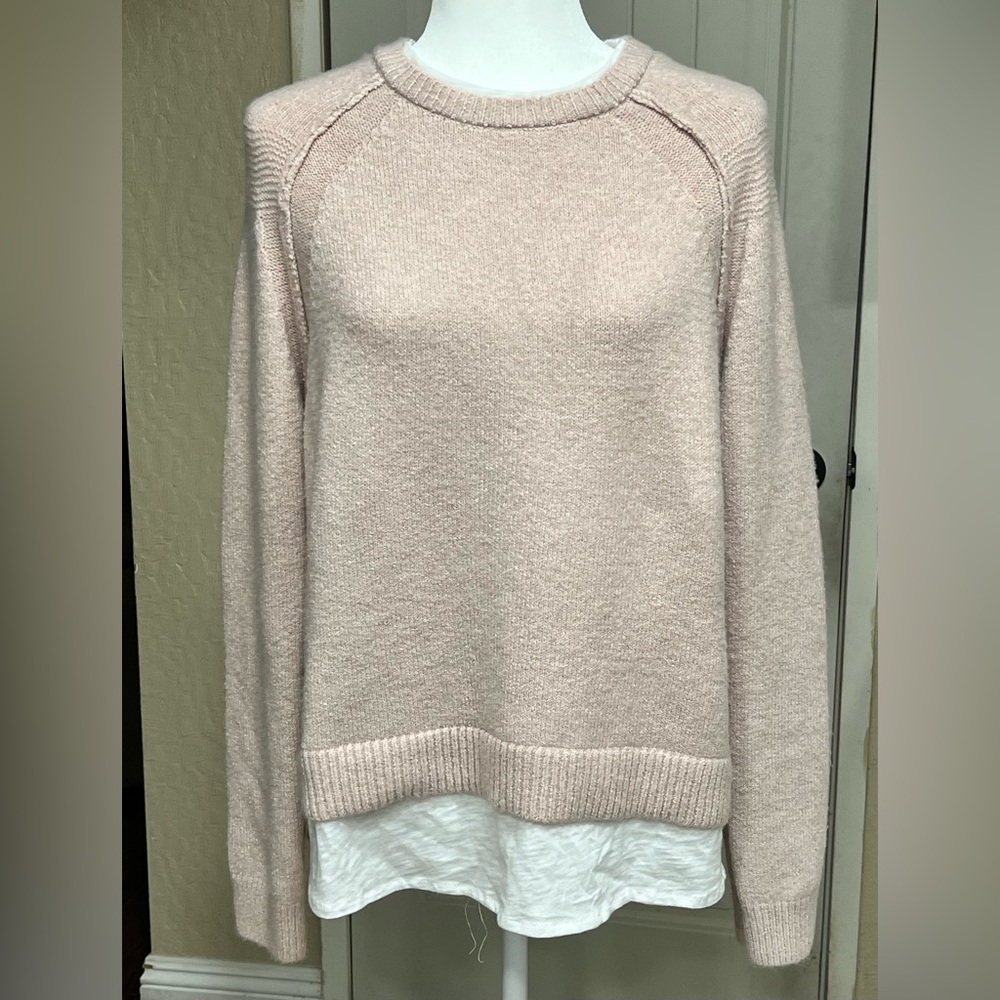 Design History Women's Light Pink Long Sleeve Crew Neck Sweater Size Medium